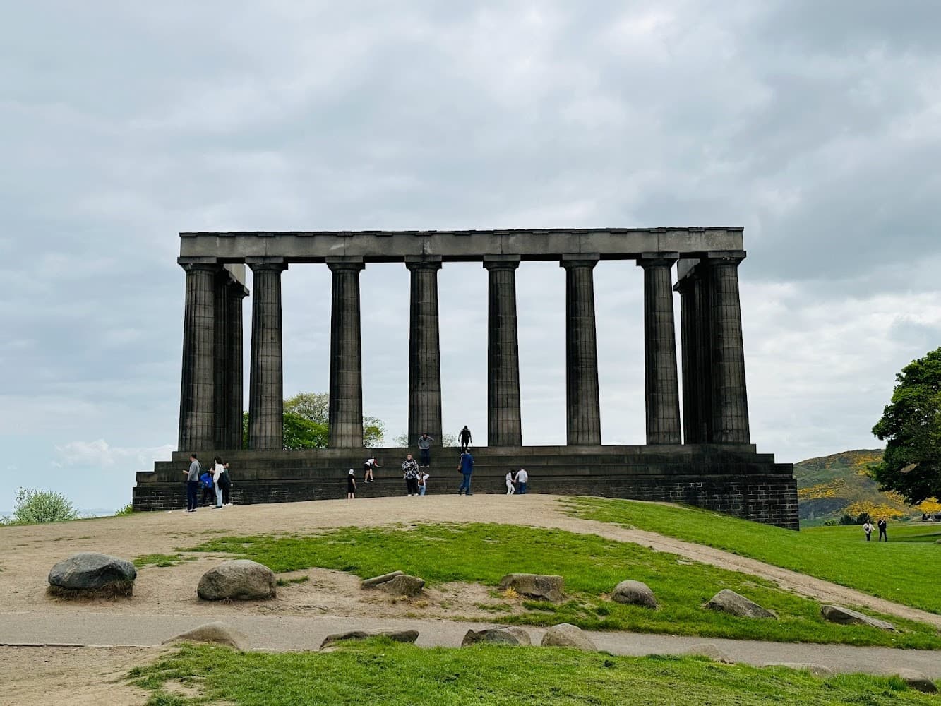 Welcome to Edinburgh, Scotland photo 7