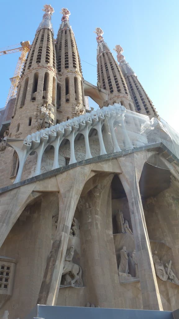 Welcome to Barcelona, Spain photo 3