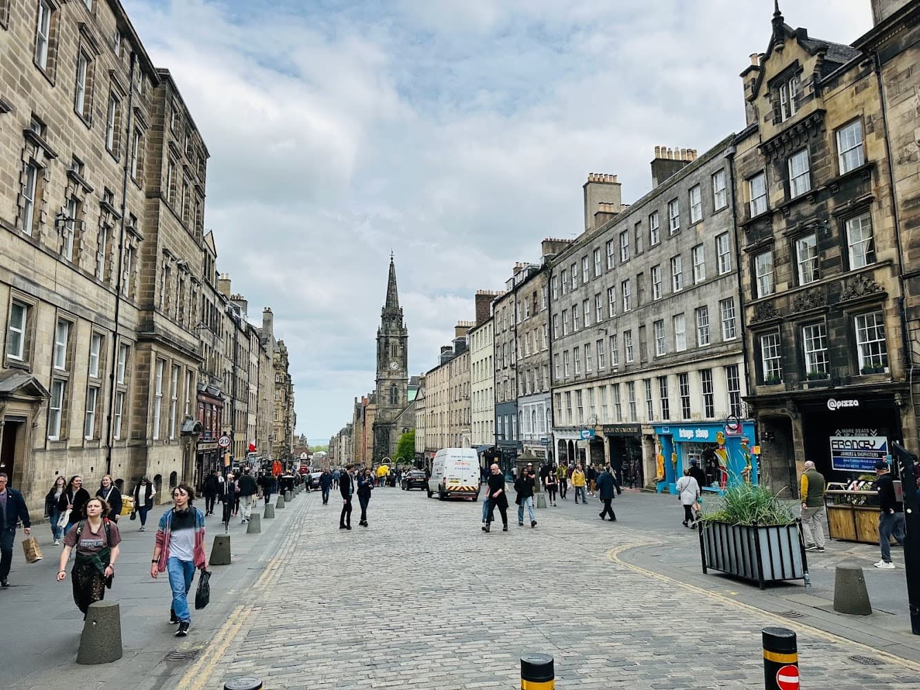 Welcome to Edinburgh, Scotland photo 3