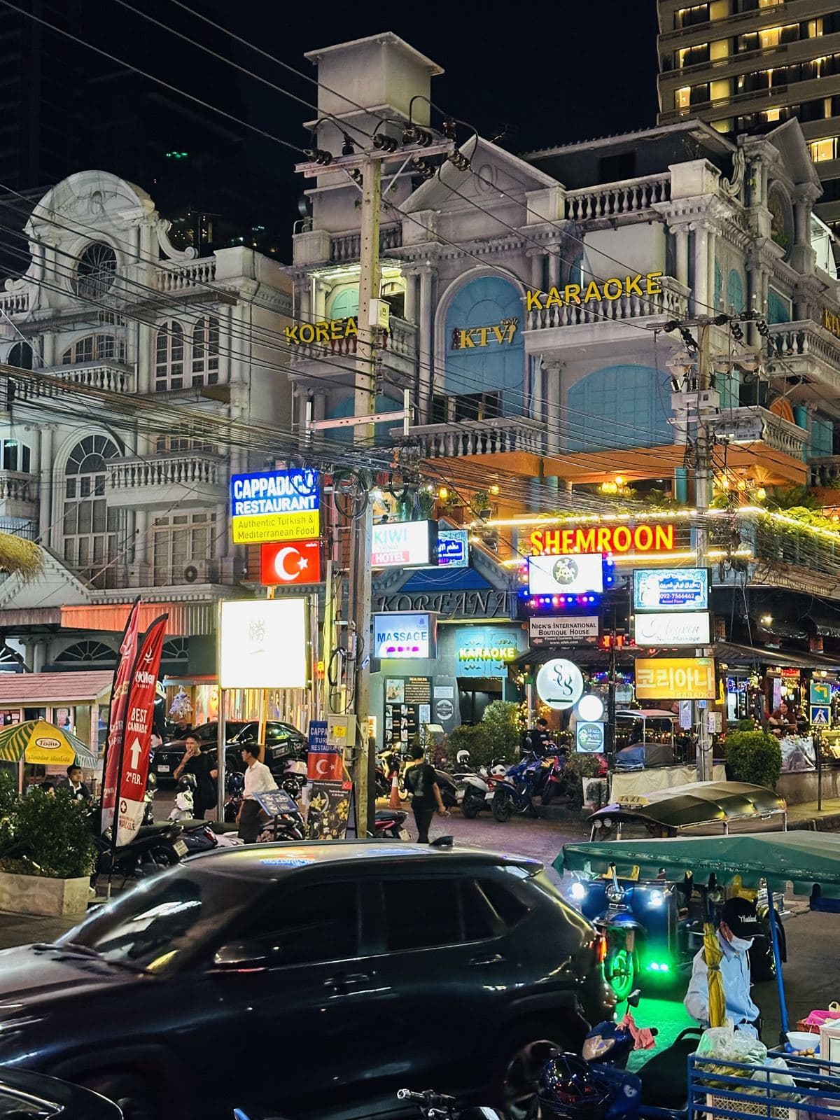 Bangkok street scene at night