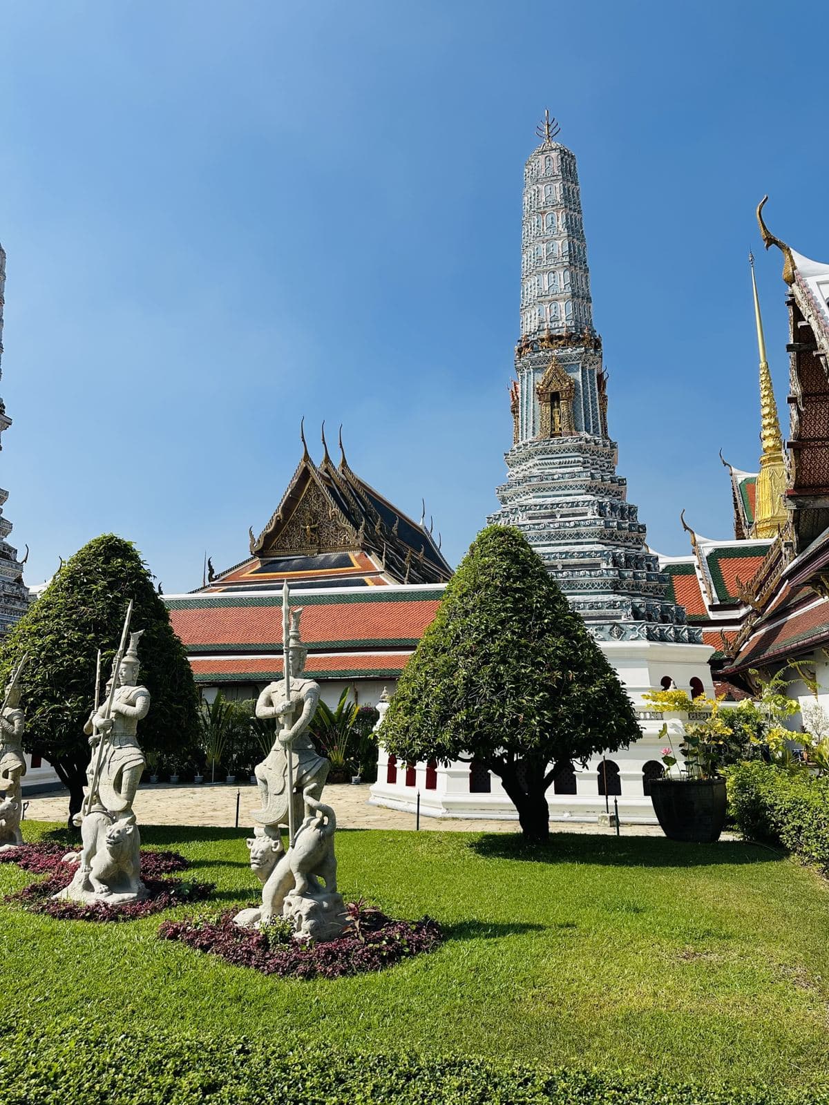 Spires and statuary of Wat Phra Kaew