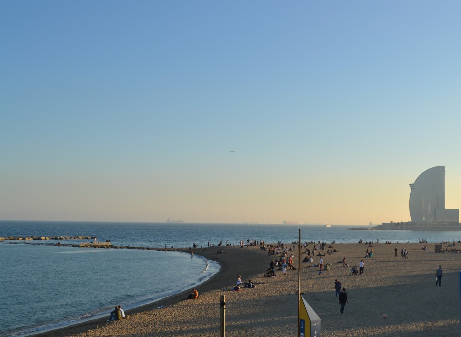 Welcome to Barcelona, Spain photo 24