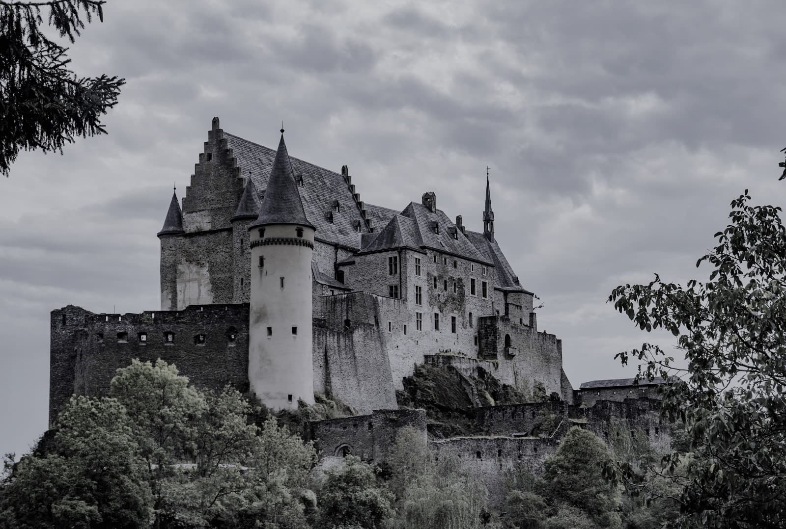 Welcome to Luxembourg city, Luxembourg photo 2