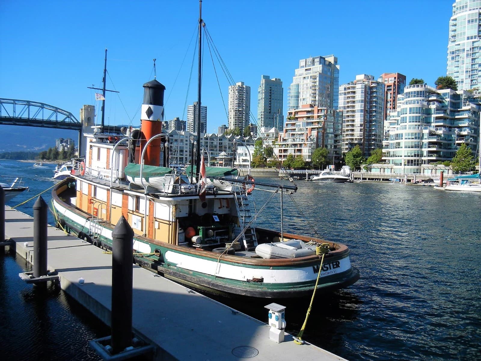 Welcome to Vancouver, Canada photo 3