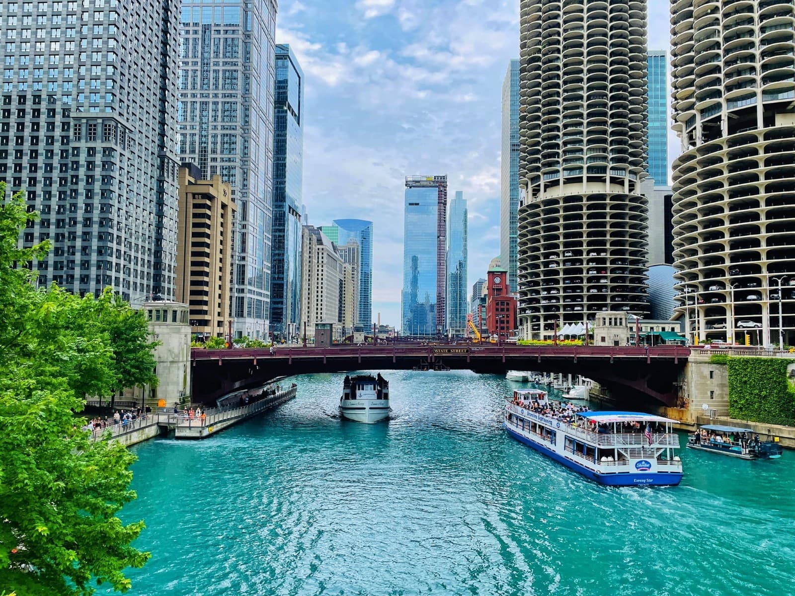 Welcome to Chicago, IL photo 5